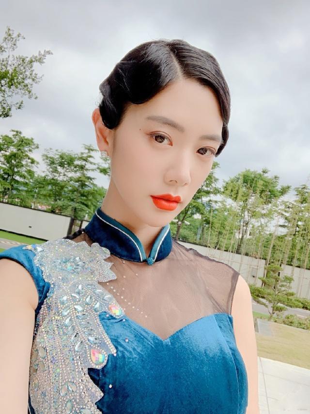直播电影